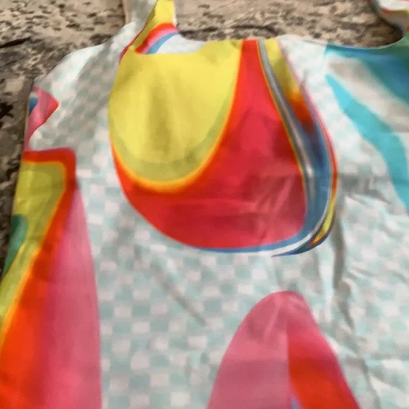 Fabletics Carnival Built-In Tank - Picture 3 of 6